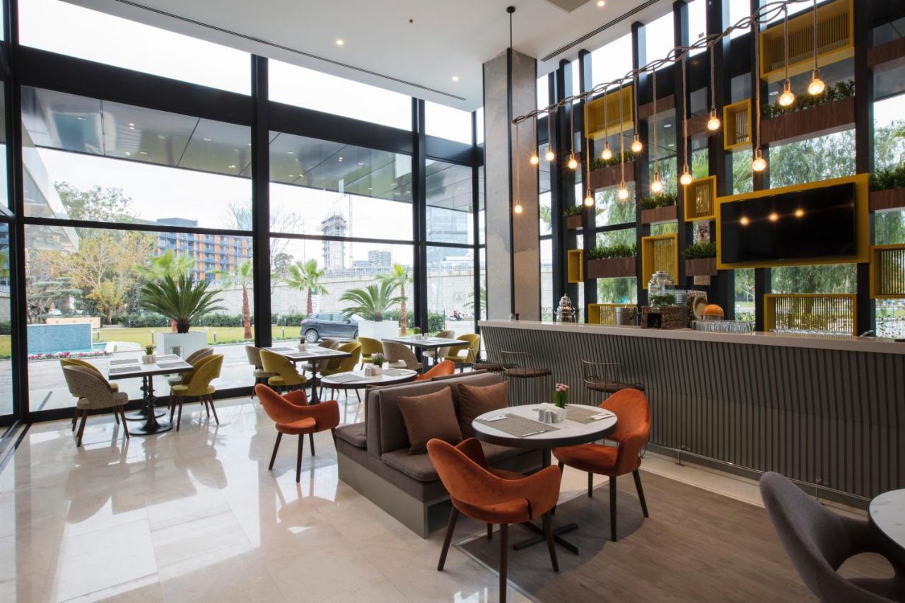 Hotel Ibis Styles Izmir Bornova Extérieur photo